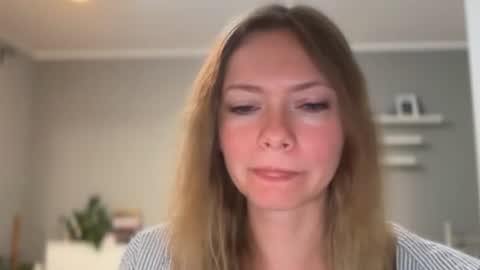 Millie online show from 07/28/26, 09:03