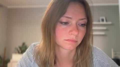 Millie online show from 07/29/26, 09:02