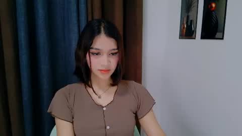 queen lux online show from 07/12/26, 12:34