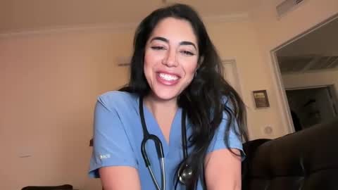 Snapshot of luxcher22 chatting on 01/07/25, 06:48 luxcher22 online show from 01/07/25, 06:48