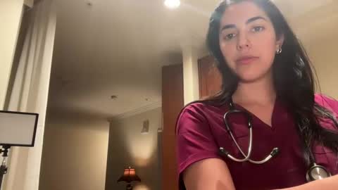 Snapshot of luxcher22 chatting on 01/09/25, 03:26 luxcher22 online show from 01/09/25, 03:26