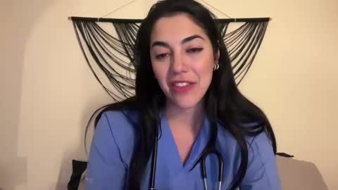 Snapshot of luxcher22 chatting on 01/11/25, 03:23 luxcher22 online show from 01/11/25, 03:23