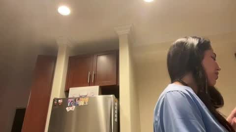 Snapshot of luxcher22 chatting on 02/08/25, 03:19 luxcher22 online show from 02/08/25, 03:19