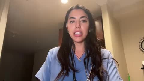 Snapshot of luxcher22 chatting on 02/19/25, 03:17 luxcher22 online show from 02/19/25, 03:17