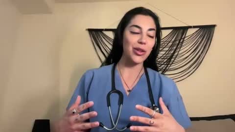 Snapshot of luxcher22 chatting on 03/01/25, 03:21 luxcher22 online show from 03/01/25, 03:21