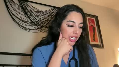 luxcher22 online show from 04/18/26, 03:54