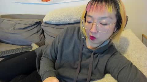 LuxGray online show from 01/21/25, 01:39