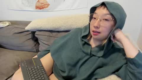 LuxGray online show from 03/05/25, 03:08