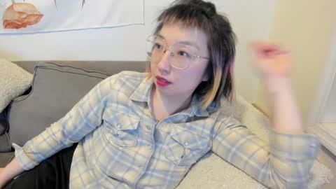 LuxGray online show from 03/10/25, 11:16