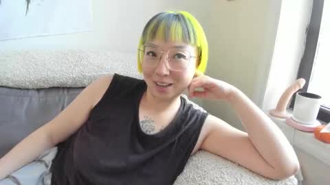 LuxGray online show from 02/28/26, 09:16