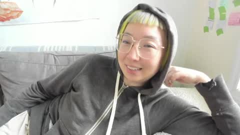 LuxGray online show from 03/21/26, 08:56