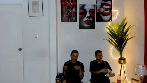 Snapshot of luxhousexx chatting on 04/14/26, 01:11 Jackson and Matt online show from 04/14/26, 01:11