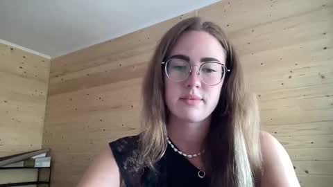 Katie online show from 06/10/26, 10:58