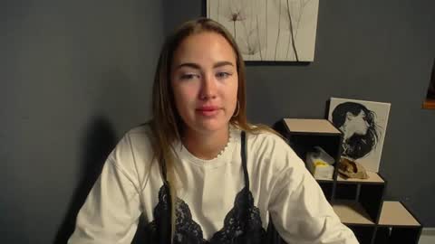 Katie online show from 07/16/26, 07:58