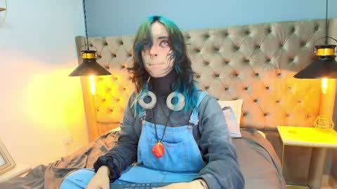 Luxiel 3 online show from 04/06/26, 09:16