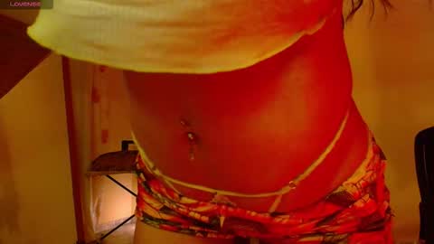 Snapshot of luxurydivine chatting on 02/22/26, 04:35 Liss online show from 02/22/26, 04:35