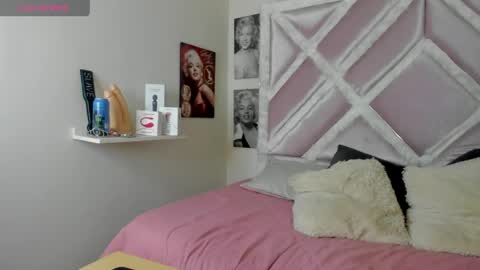 Lux online show from 02/28/26, 01:12