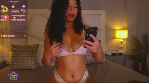 Luxy Lux online show from 05/27/26, 06:16