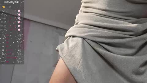 Luz online show from 04/17/26, 01:08