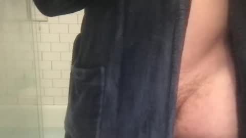 Snapshot of lvguynextdoor440656 chatting on 10/27/25, 01:31 lvguynextdoor440656 online show from 10/27/25, 01:31