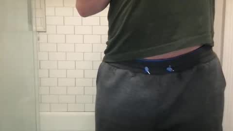 Snapshot of lvguynextdoor440656 chatting on 11/15/25, 08:49 lvguynextdoor440656 online show from 11/15/25, 08:49