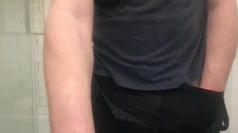 Snapshot of lvguynextdoor440656 chatting on 12/19/25, 11:45 lvguynextdoor440656 online show from 12/19/25, 11:45