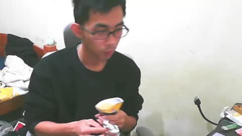 lvoe810930 online show from 02/09/25, 01:35