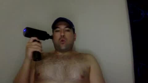 Snapshot of lvraider17 chatting on 12/12/24, 08:43 lvraider17 online show from 12/12/24, 08:43