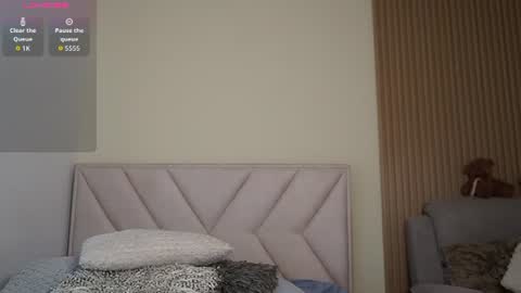 lya_aron_couple online show from 07/09/26, 03:05