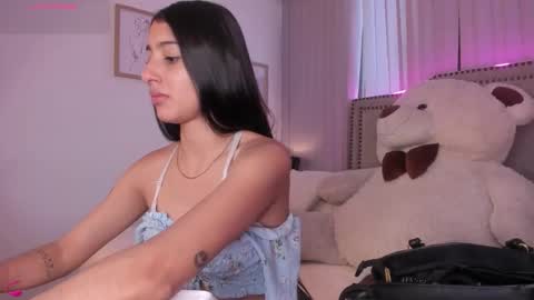 Snapshot of lya_brown chatting on 03/25/26, 11:27 lya_brown online show from 03/25/26, 11:27