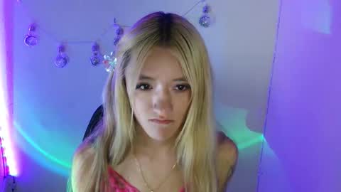 Call me Lia  online show from 02/25/26, 09:35