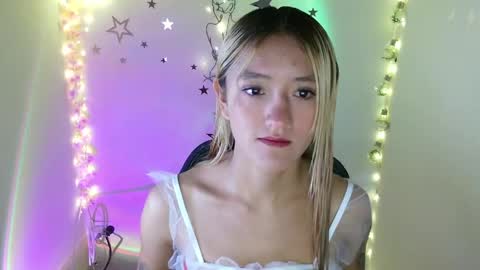 Call me Lia  online show from 06/01/26, 09:38