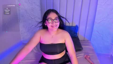Snapshot of lya_dubois_ chatting on 07/10/26, 10:56 LYA DUBOIS online show from 07/10/26, 10:56