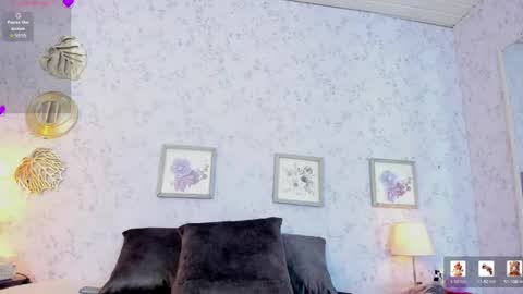 Lyan online show from 04/13/26, 07:41