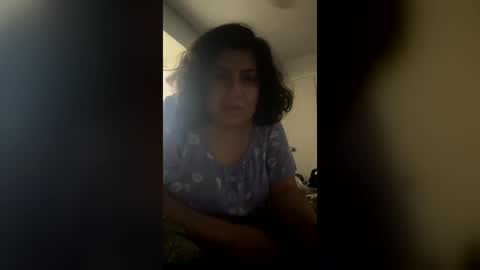 lydiasheer online show from 06/18/26, 01:59