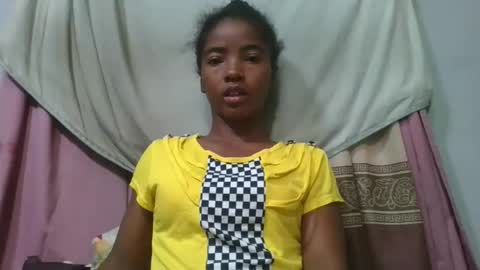 lydie856696 online show from 05/02/26, 02:38