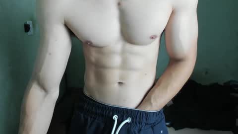 Snapshot of lyg7 chatting on 11/05/25, 10:21 Gothdaddy online show from 11/05/25, 10:21