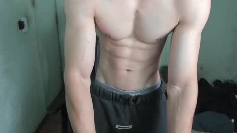 Snapshot of lyg7 chatting on 11/29/25, 07:11 Gothdaddy online show from 11/29/25, 07:11