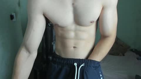 Snapshot of lyg7 chatting on 02/17/26, 09:54 Gothdaddy online show from 02/17/26, 09:54