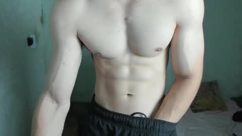 Snapshot of lyg7 chatting on 02/19/26, 10:28 Gothdaddy online show from 02/19/26, 10:28