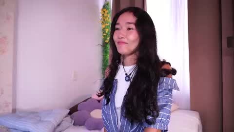Snapshot of lyhana_lee chatting on 07/08/26, 03:49 Lyhana Lee online show from 07/08/26, 03:49
