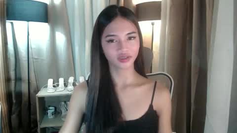 LYKA LOOPS online show from 04/19/26, 12:59