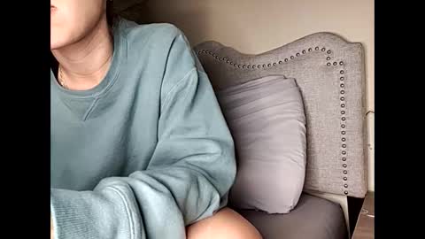 Olivia online show from 12/03/24, 02:58