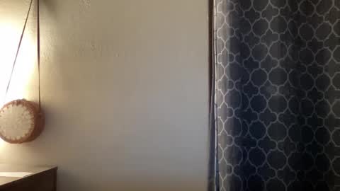 Olivia online show from 10/16/25, 02:34