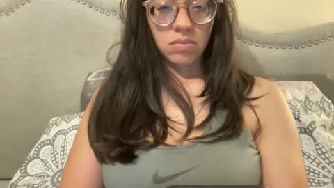 Olivia online show from 01/31/26, 09:02