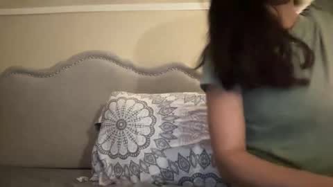 Olivia online show from 03/19/26, 02:59