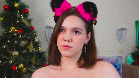 Snapshot of lyle_art chatting on 01/07/25, 09:18 hi im Lyle online show from 01/07/25, 09:18