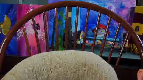 Snapshot of lyle_art chatting on 02/16/25, 09:15 hi im Lyle online show from 02/16/25, 09:15