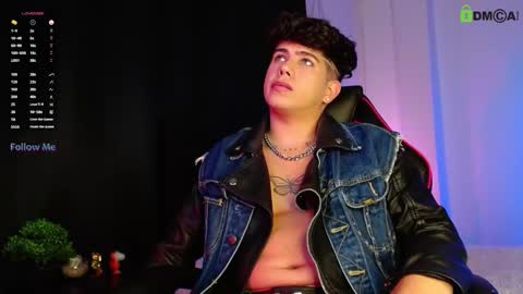 Lyle Bennett Freelance Model online show from 10/14/25, 02:07