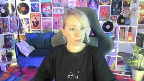 Lylith Skye NO NUDE model online show from 01/18/25, 11:32